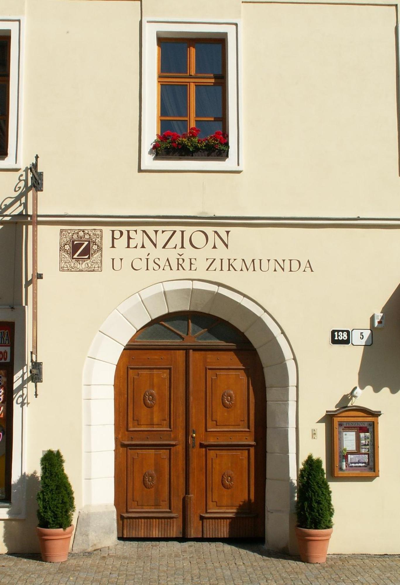 Penzion U Cisare Zikmunda زنويمو المظهر الخارجي الصورة